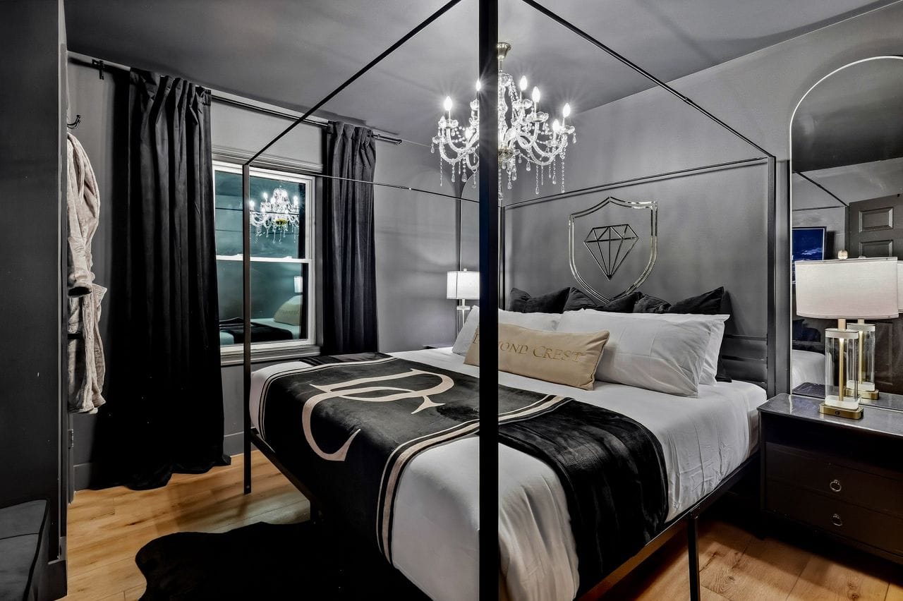 Diamond Crest suite